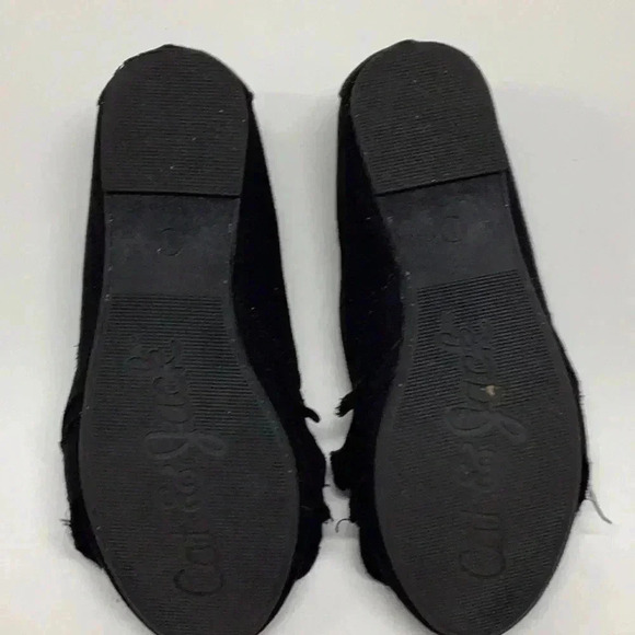 Cat & Jack Size 1 Black Girls Flats. (Preloved) - Picture 4 of 5